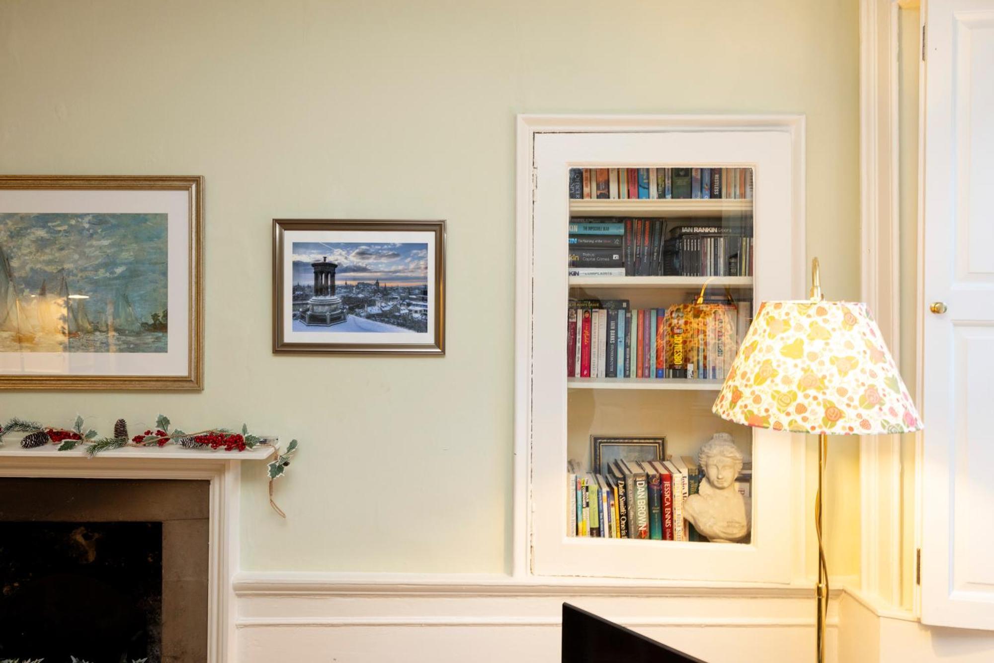 Joivy Beautiful Apartment, Private Garden, Calton Hill Edinburgh Bagian luar foto