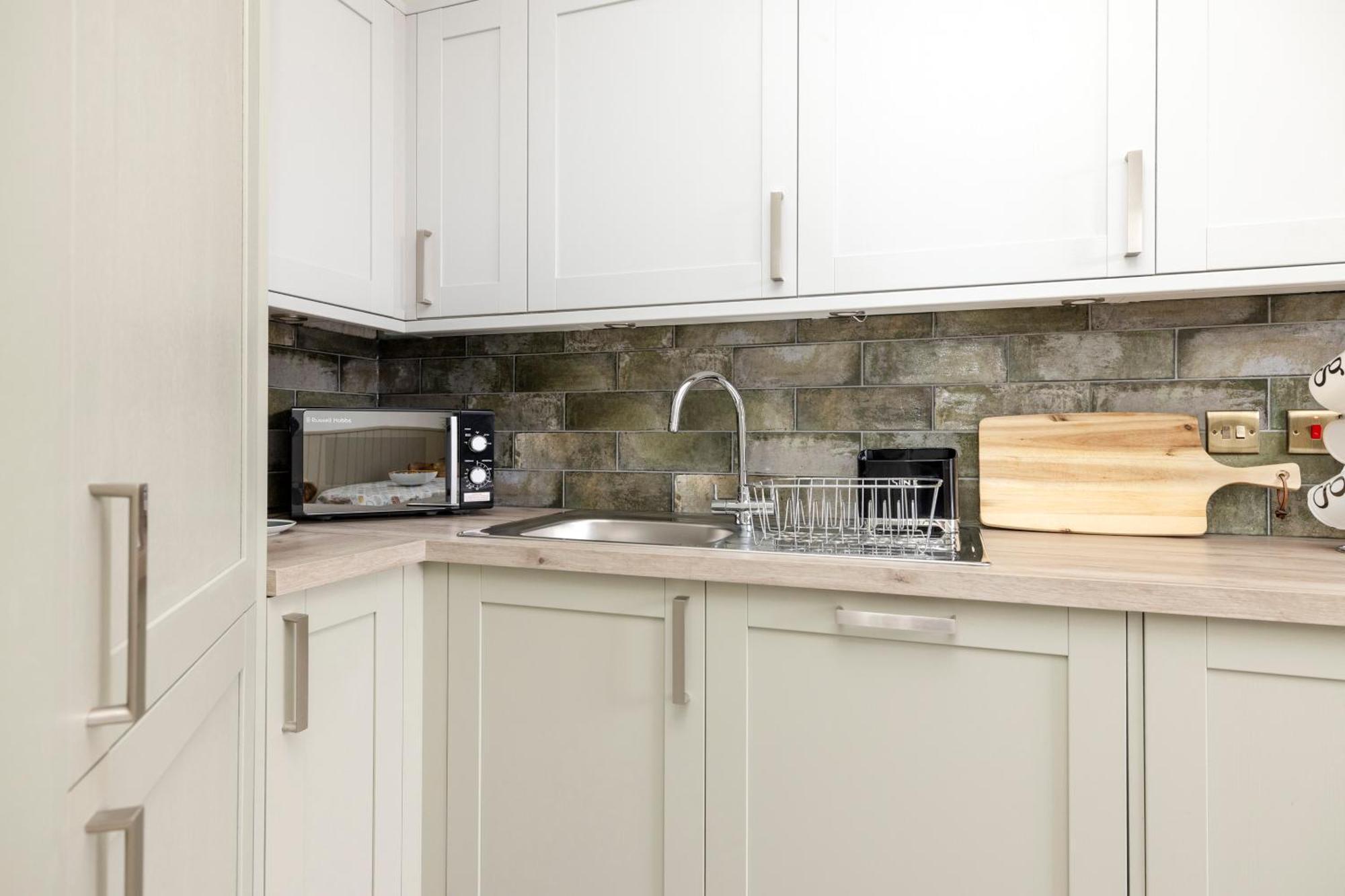Joivy Beautiful Apartment, Private Garden, Calton Hill Edinburgh Bagian luar foto